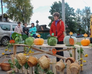 16 сентября в посёлке Пречистое прошёл плодово-ягодный фестиваль «Бабье лето в Пречистом»